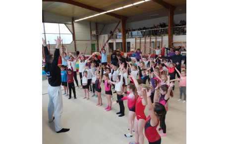 Tous ensemble à la baby gym !